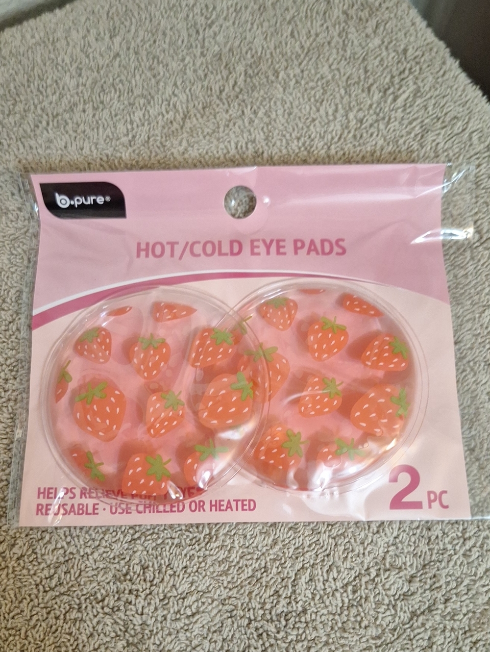 b.pure Hot/Cold Eye Pads - Strawberry Print
